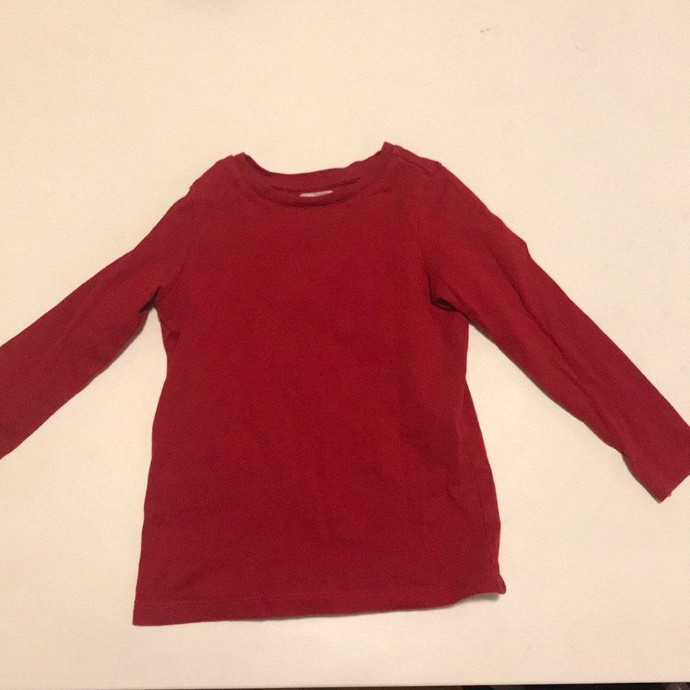 Primary long sleeved red t-shirt